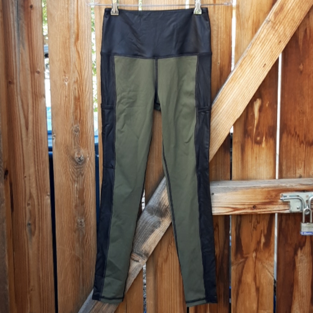 Scout designs high rise athletic workout leggings